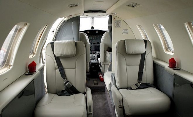 grouptravelCroatiaAirplane